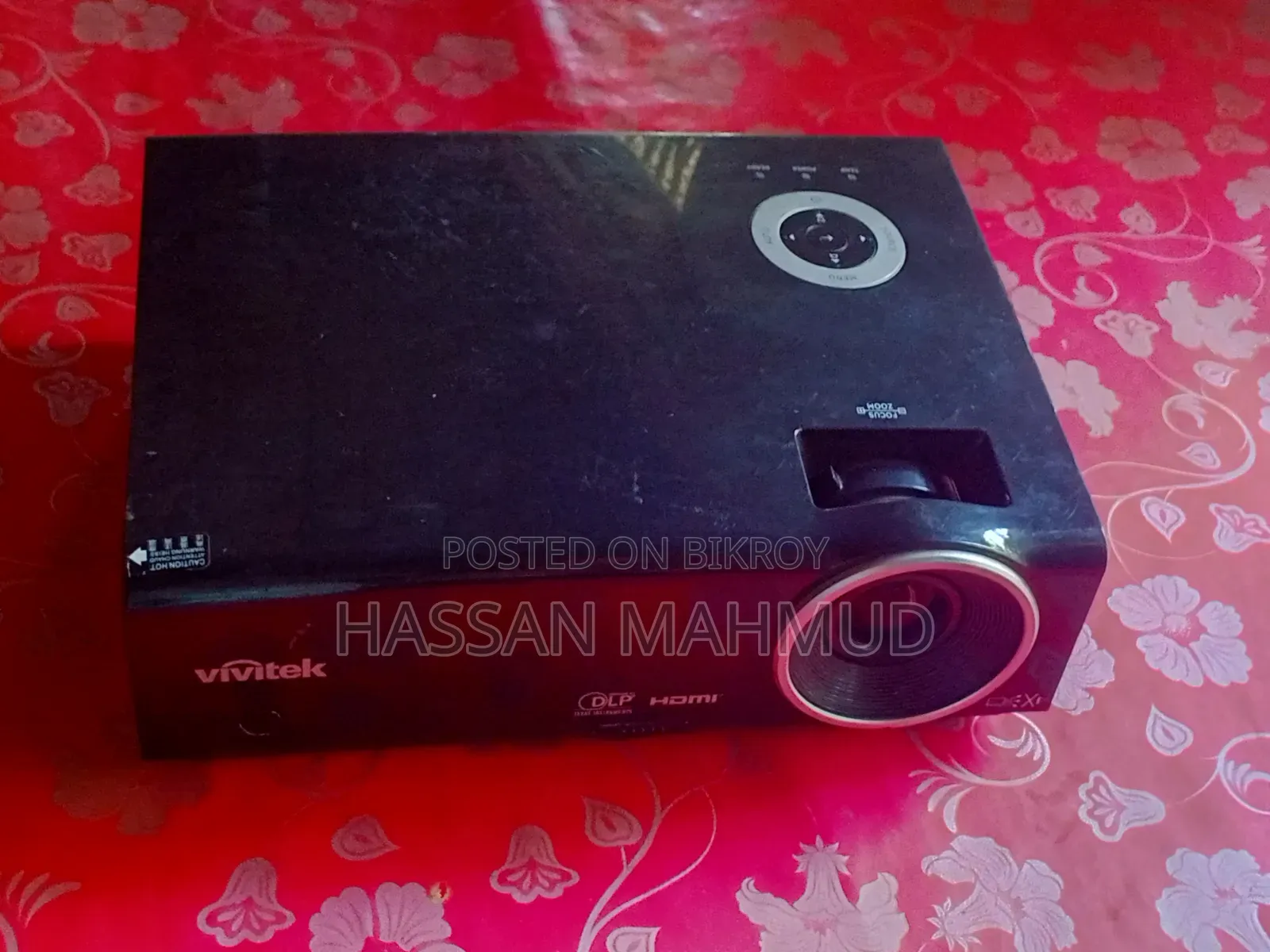 Vivitek L837 প্রজেক্টর