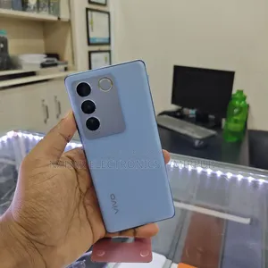 Vivo V27 128 GB Blue
