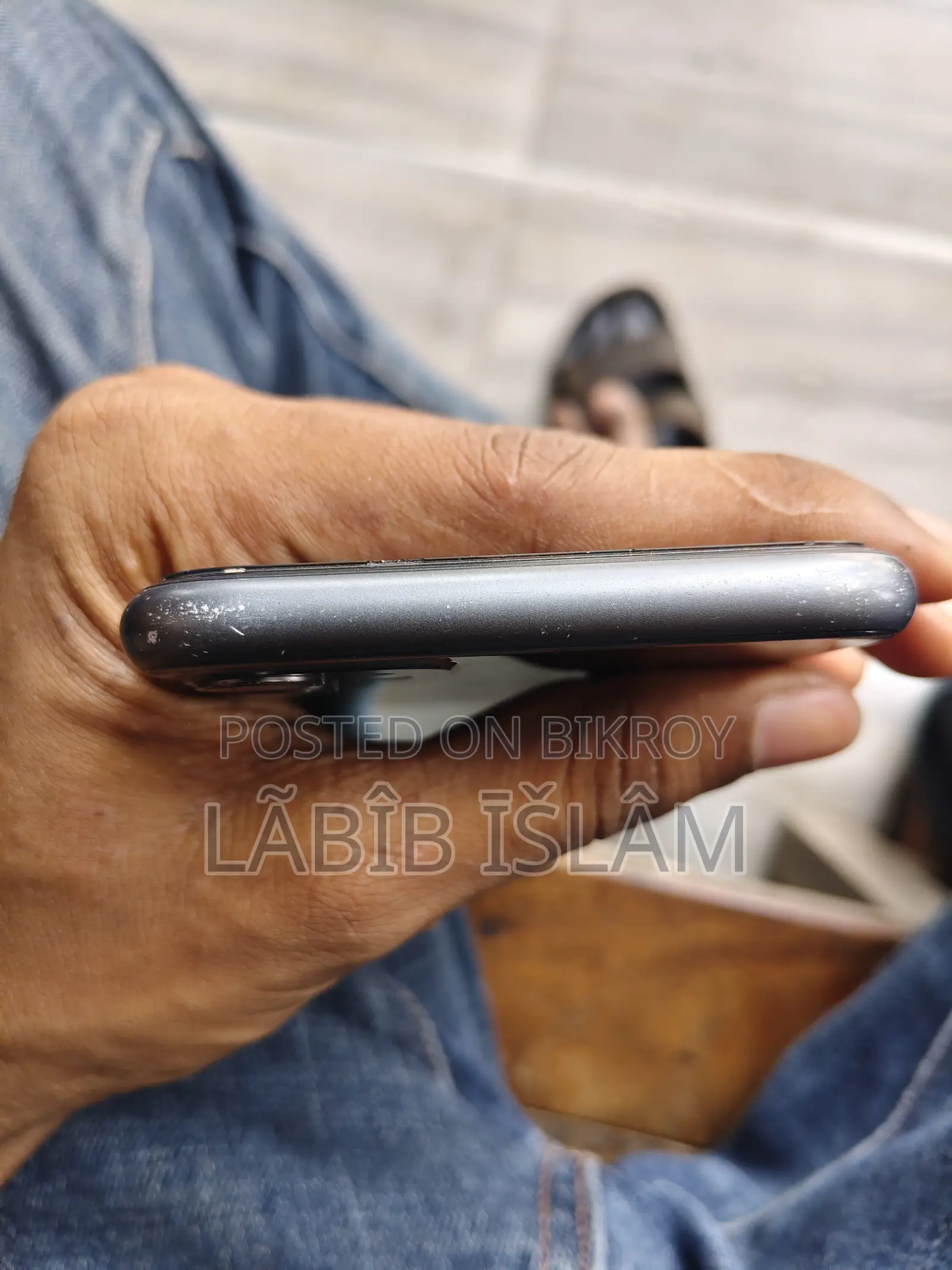 অ্যাপল আইফোন ১১ ৬৪ জিবি কালো