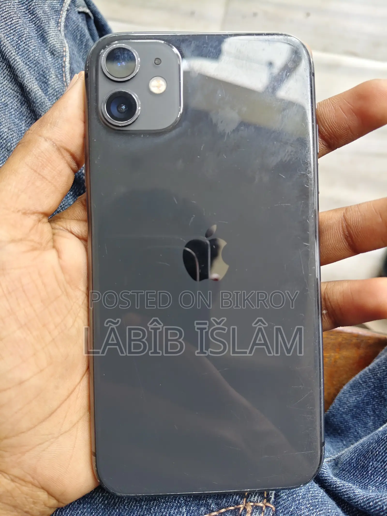 অ্যাপল আইফোন ১১ ৬৪ জিবি কালো