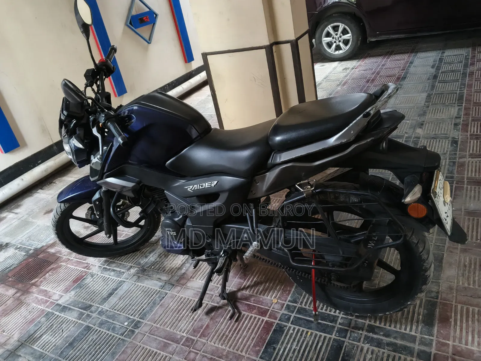 TVS Raider 125 2022 Blue