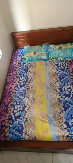 Canadian Oak Wood Bed