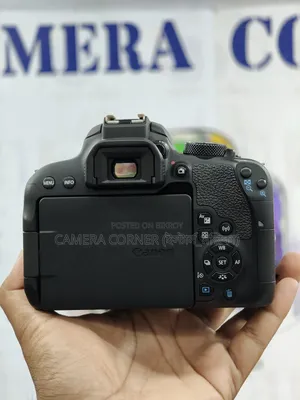 Canon 800D + 50mm IS Lens F1.8
