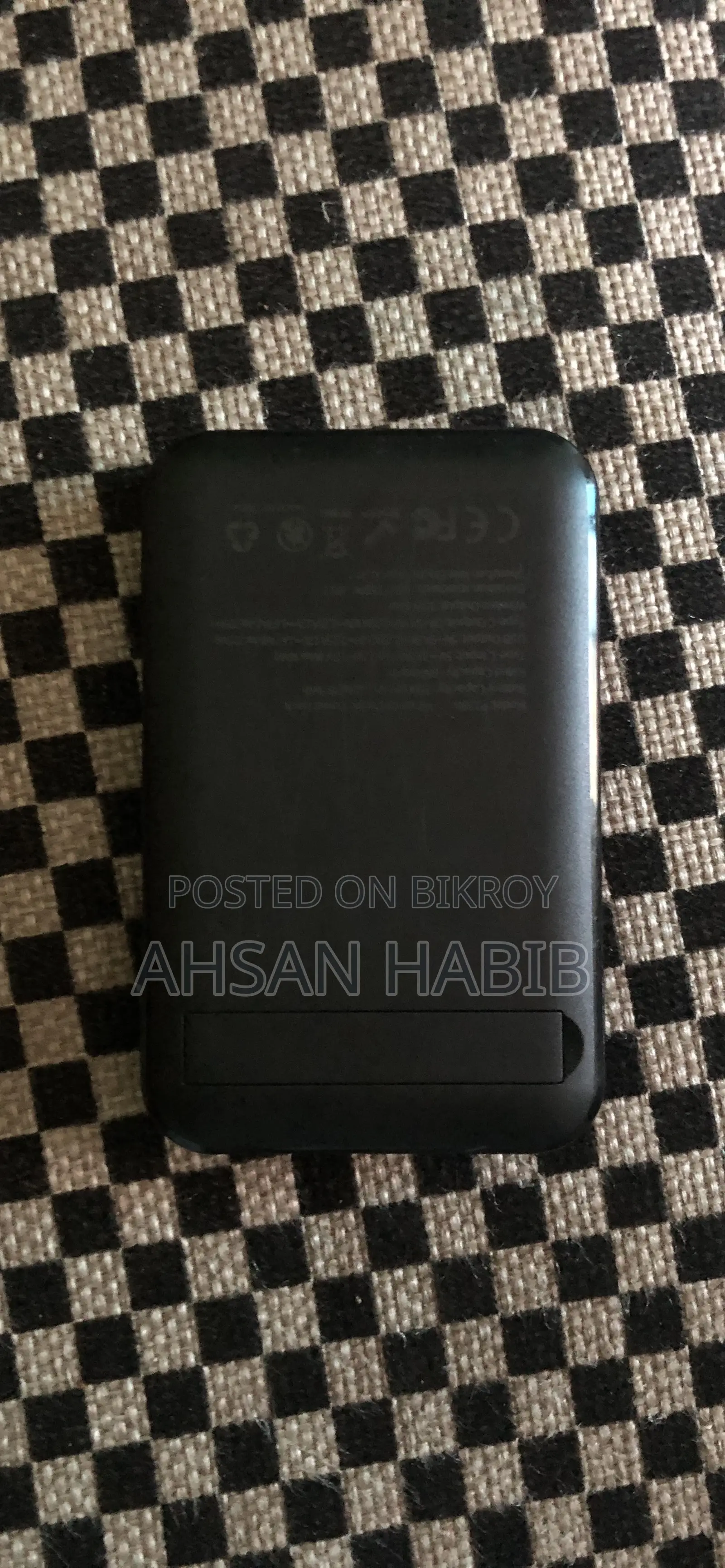 আওয়ে ১০০০ এমএএইচ পাওয়ার ব্যাংক