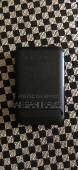 আওয়ে ১০০০ এমএএইচ পাওয়ার ব্যাংক