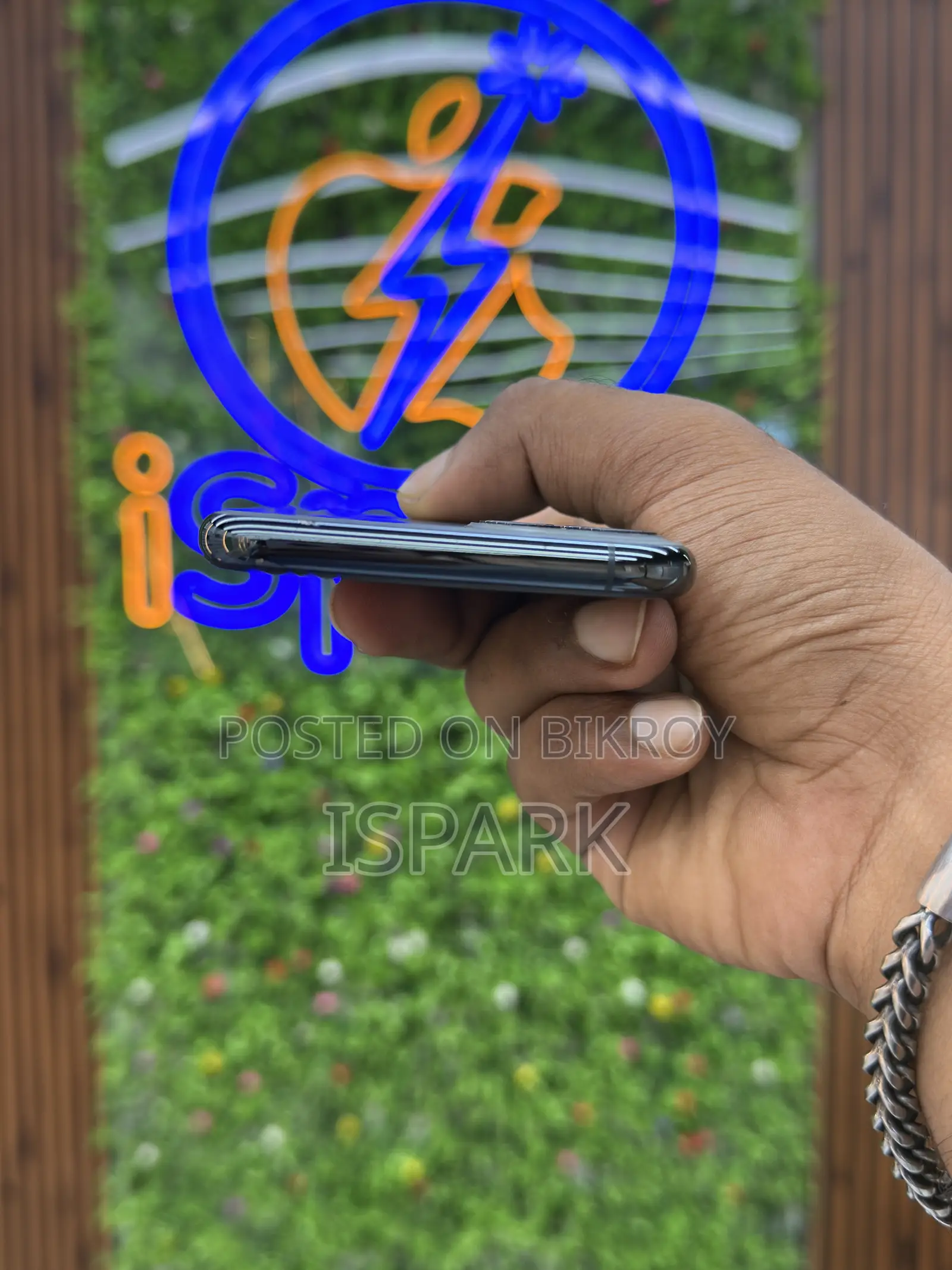 অ্যাপল আইফোন ১১ প্রো ২৫৬ জিবি গ্রিন