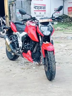 TVS Apache RTR 160 4V 2020 Red