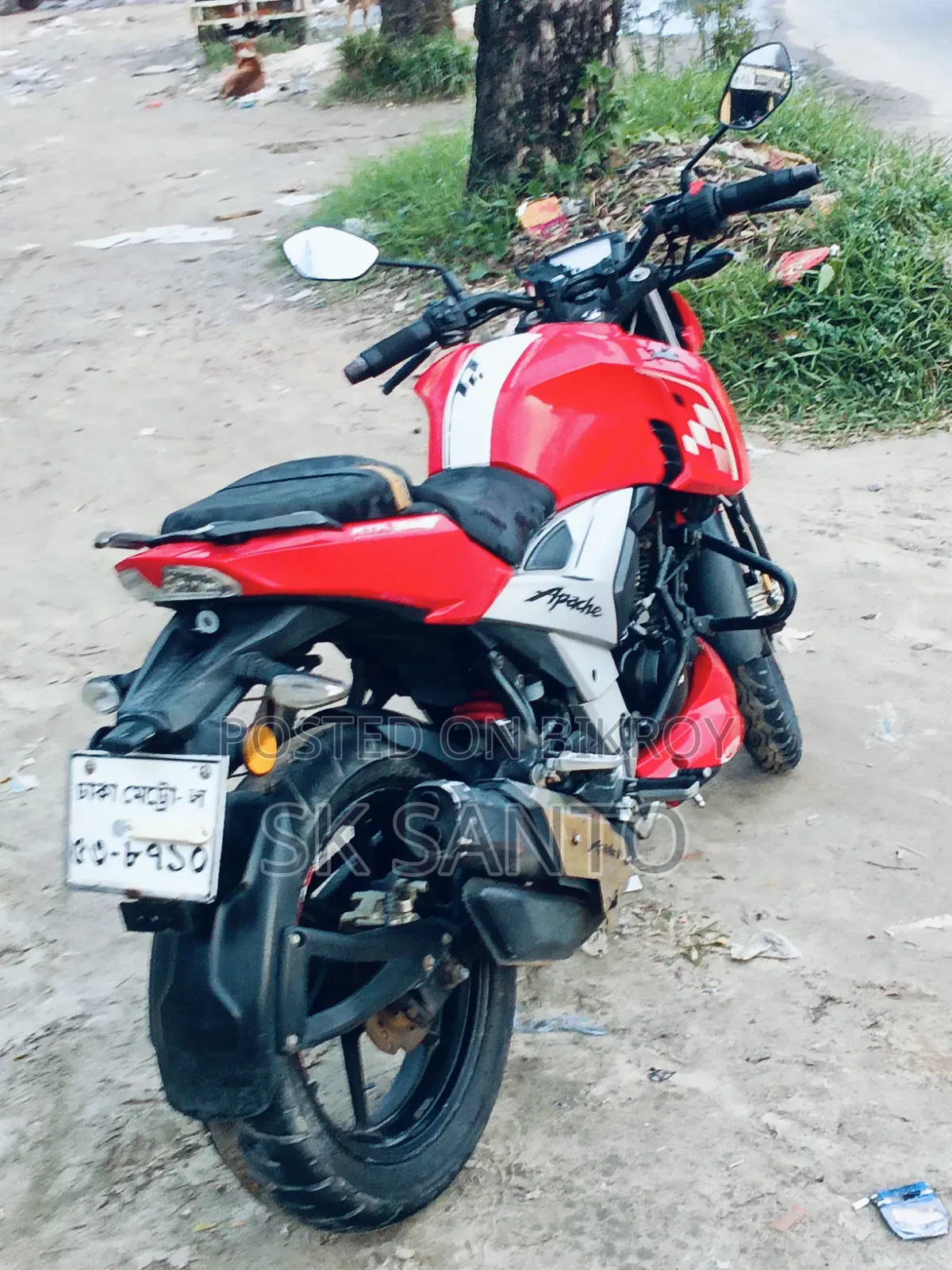 TVS Apache RTR 160 4V 2020 Red