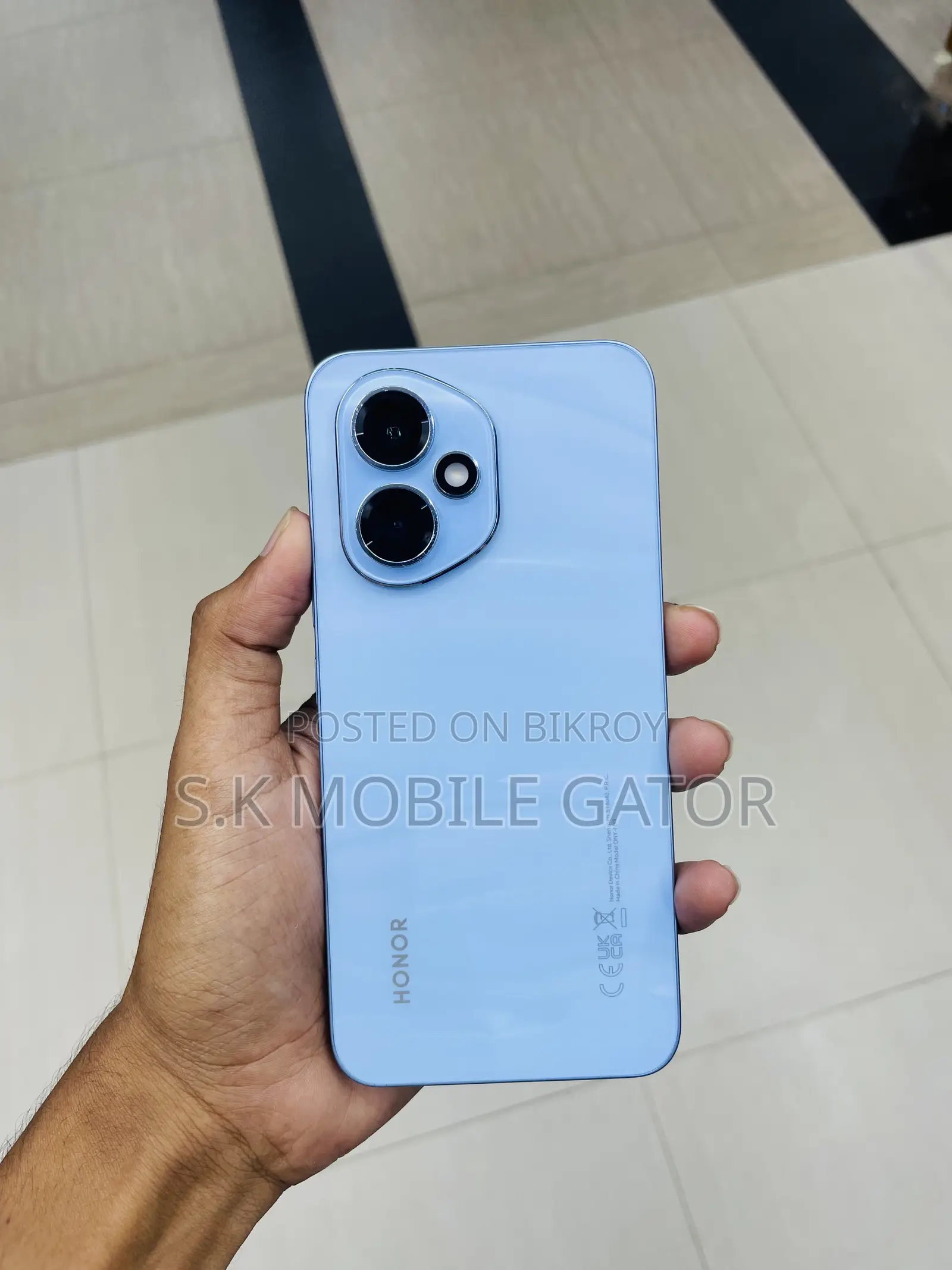 অনার ৪০০ ২৫৬ জিবি নীল