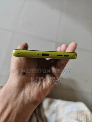 Motorola Moto G85 128 GB Green