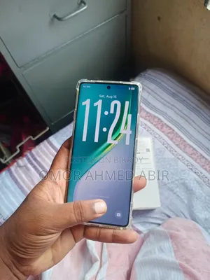 টেকনো ক্যামন ৪০ প্রো ৪জি ২৫৬ জিবি নীল