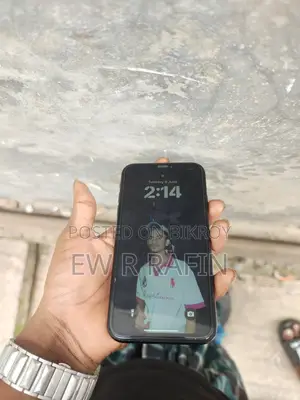 অ্যাপল আইফোন এক্সআর ৬৪ জিবি কালো