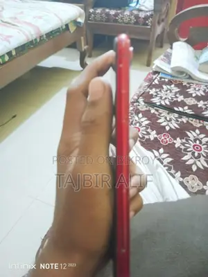 অ্যাপল আইফোন এক্সআর ৬৪ জিবি লাল