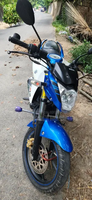 Suzuki Gixxer 2017 White