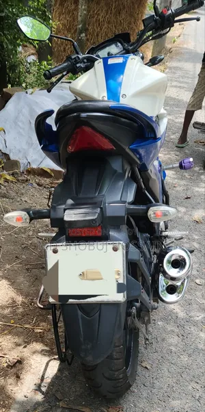 Suzuki Gixxer 2017 White