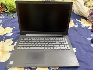 Laptop Lenovo IdeaPad 330 16GB Intel Core I3 HDD+SSD 750GB