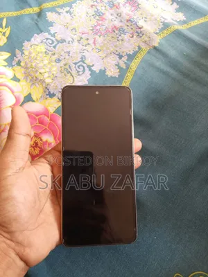 ইনফিনিক্স স্মার্ট ৮ ৬৪ জিবি