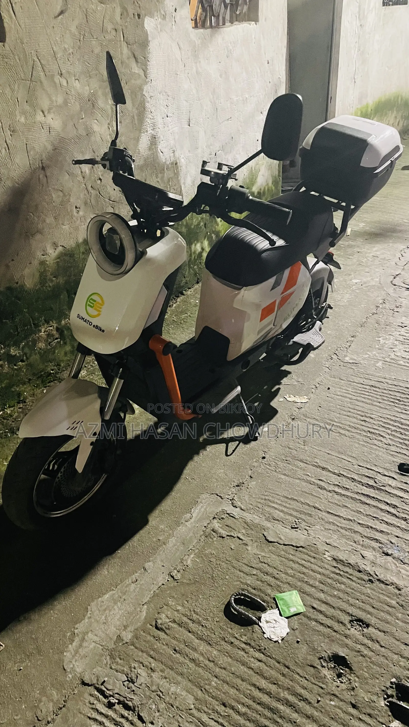 মোটরসাইকেল ২০২৬ সাদা