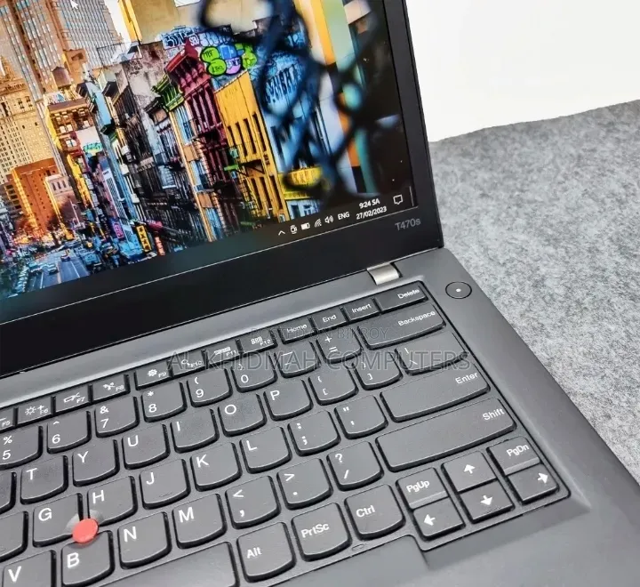 Laptop Lenovo ThinkPad T470s 4GB RAM Intel Core i5 Processor 128GB Solid State Drive