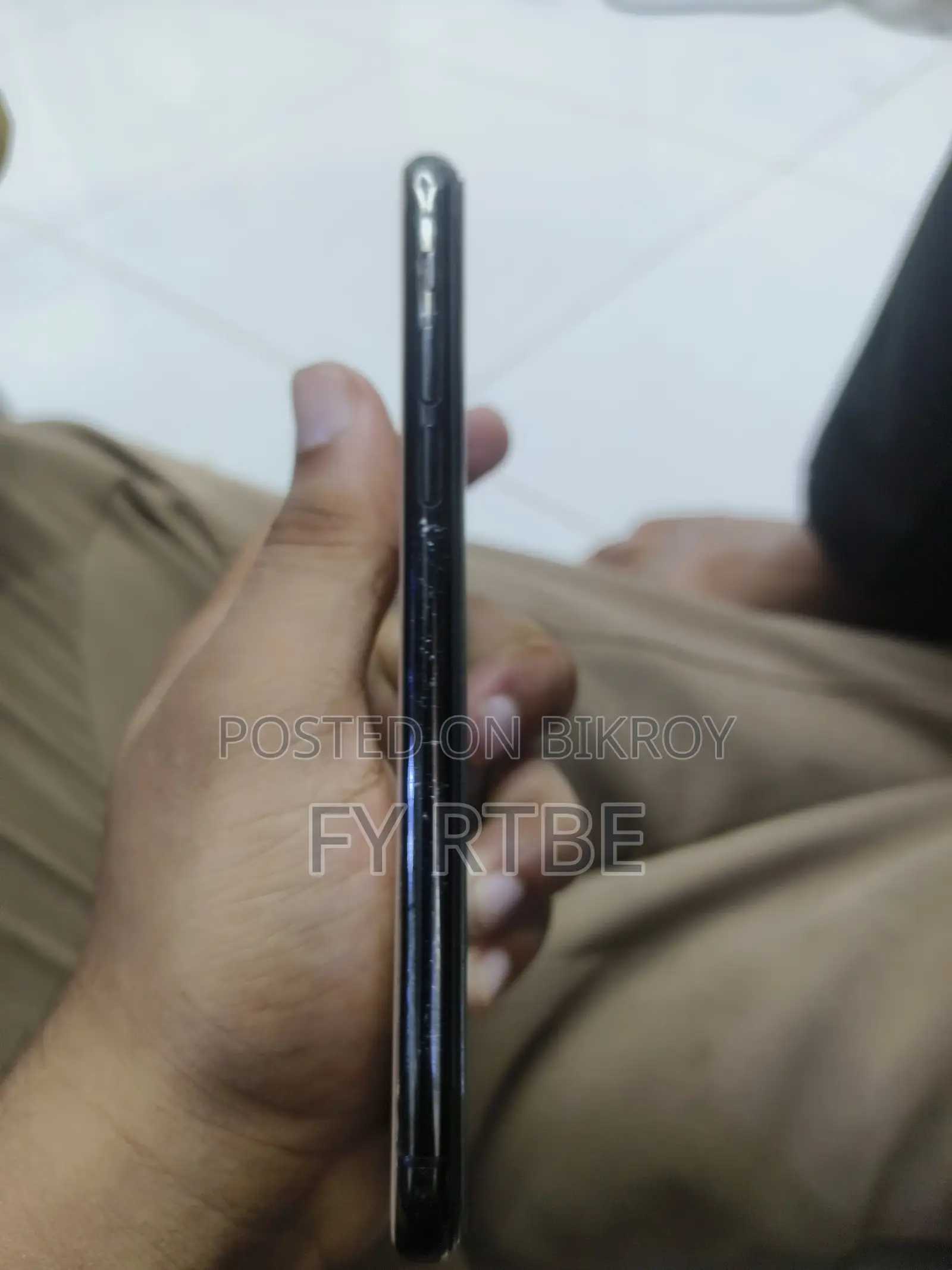 অ্যাপল আইফোন এক্সএস ৬৪ জিবি গোল্ড