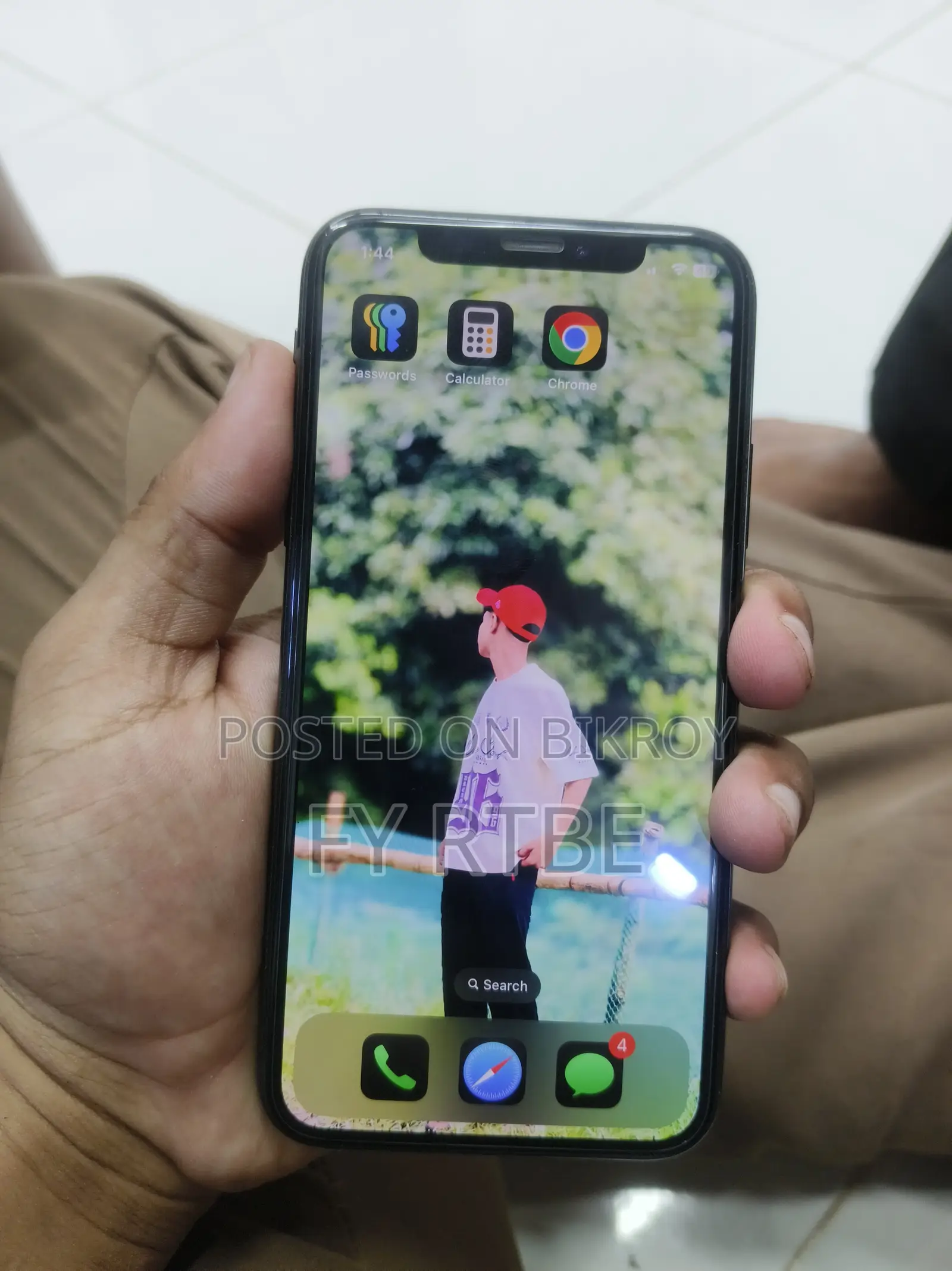 অ্যাপল আইফোন এক্সএস ৬৪ জিবি গোল্ড