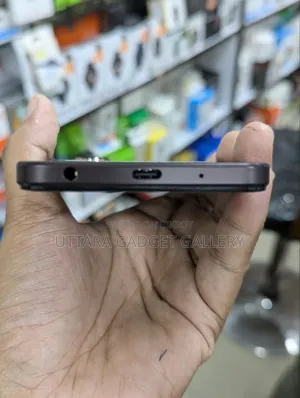 Vivo Y18 128 GB