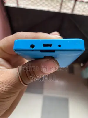 নোকিয়া ২১০ ব্লু