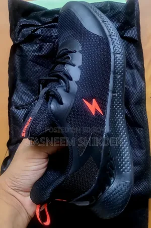 Apex Sprint Shoe