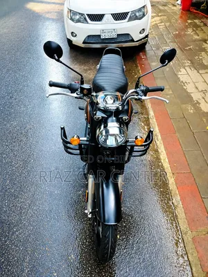Royal Enfield Bullet 2025 Black