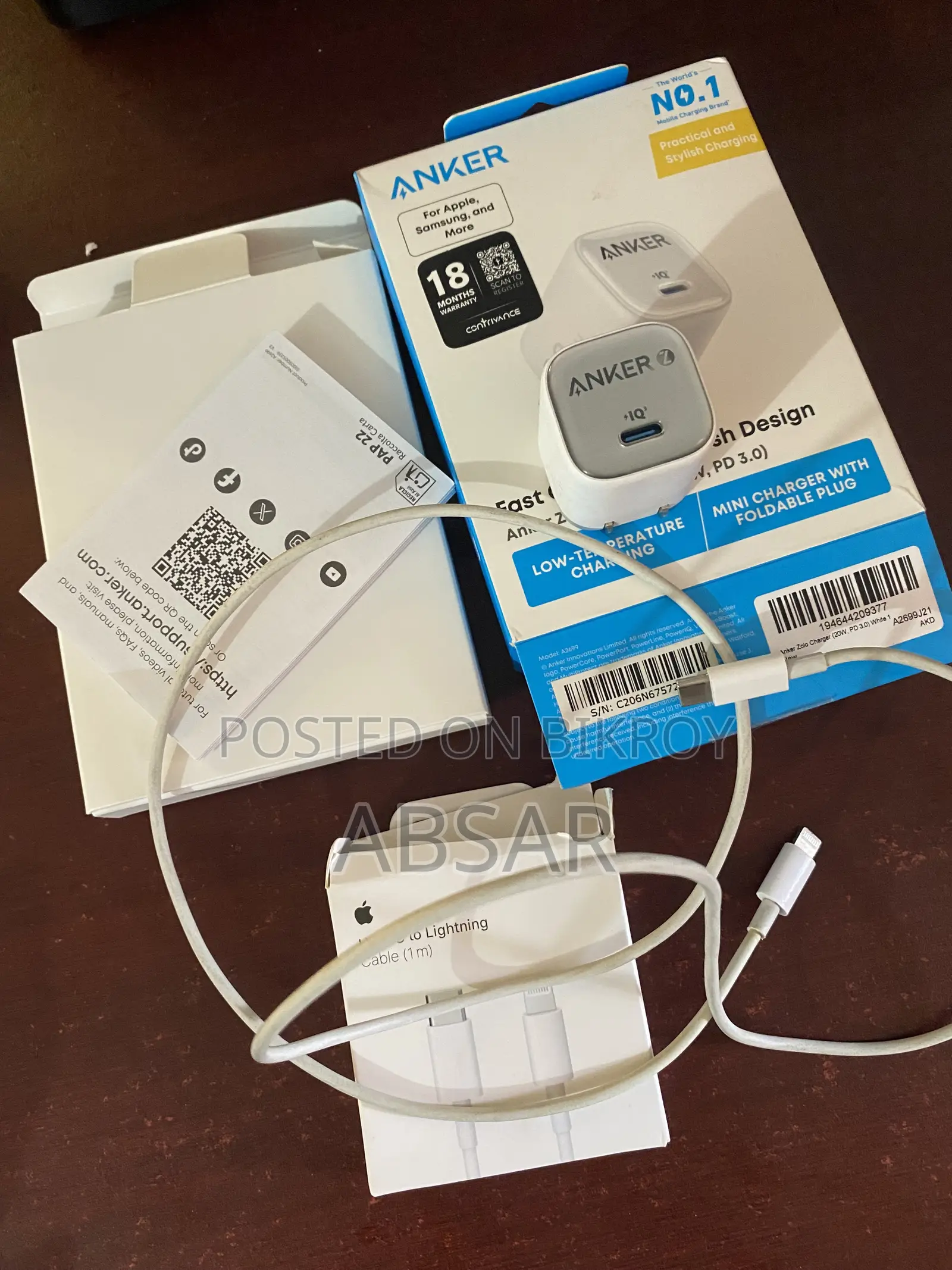 Anker Zolo 20 Watt+USB to Lightning Cable