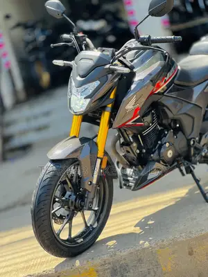 Honda Hornet 2.0 2025 Black