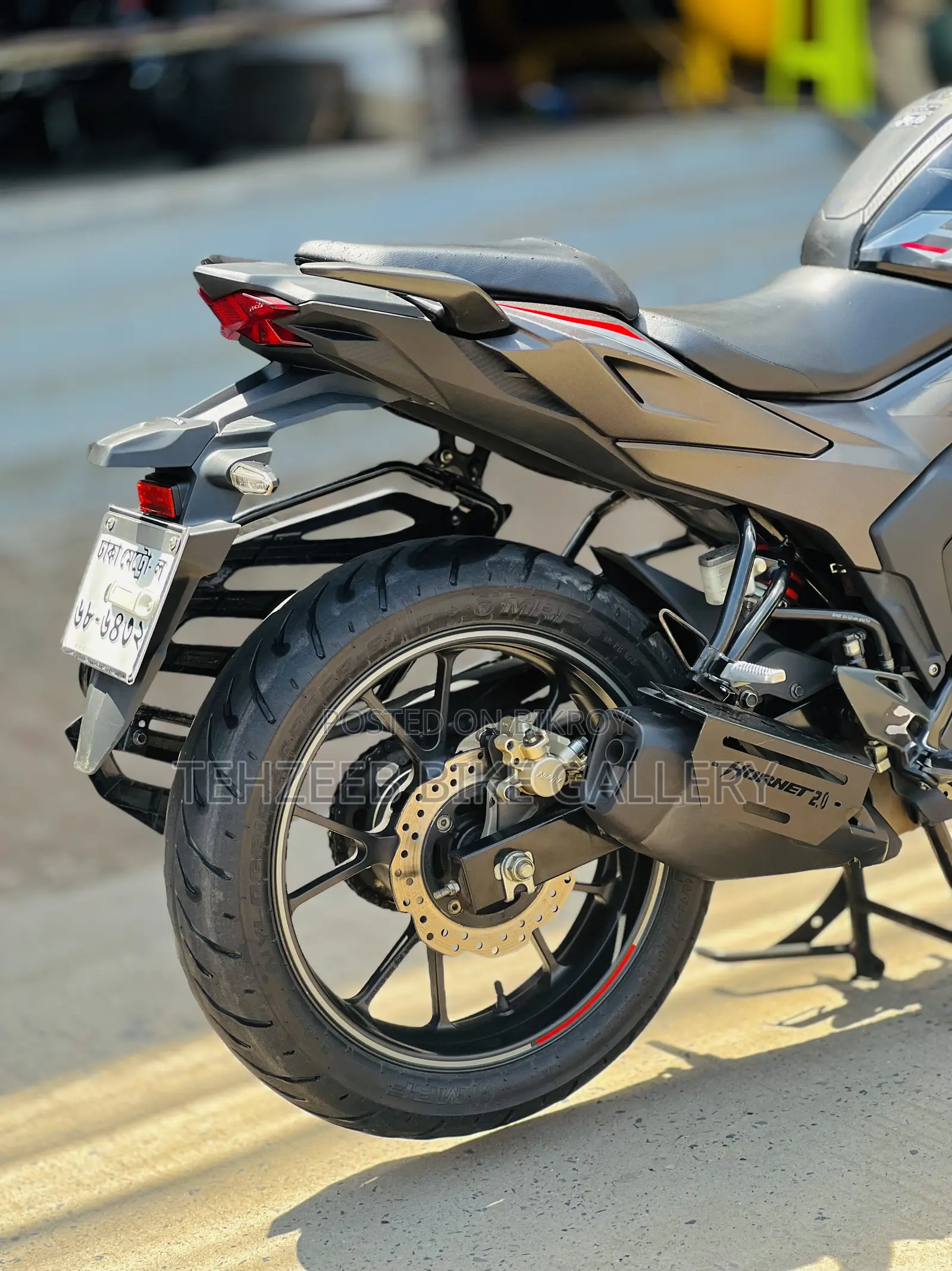 Honda Hornet 2.0 2025 Black