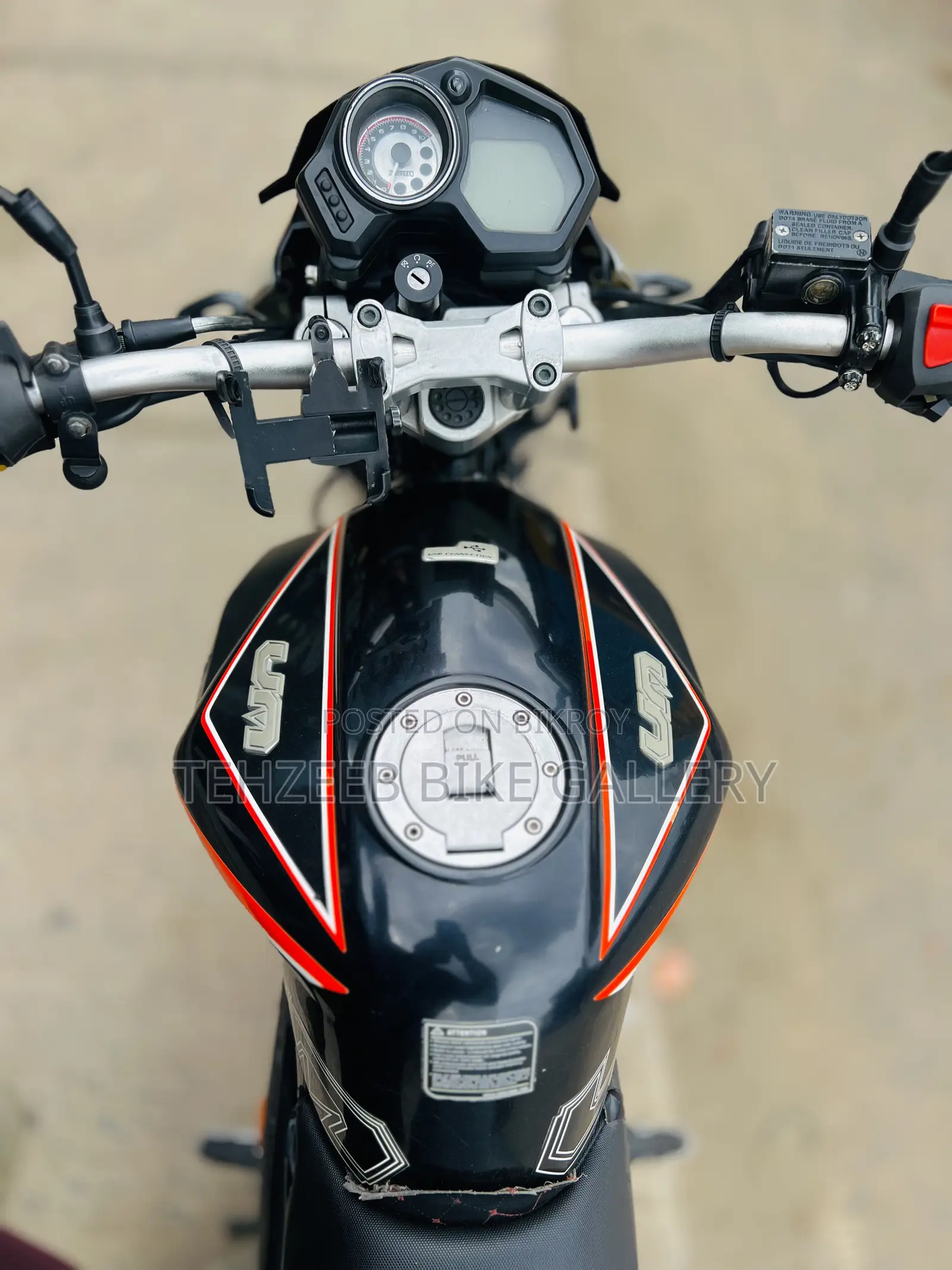 Runner XTREET 150 2021 Black
