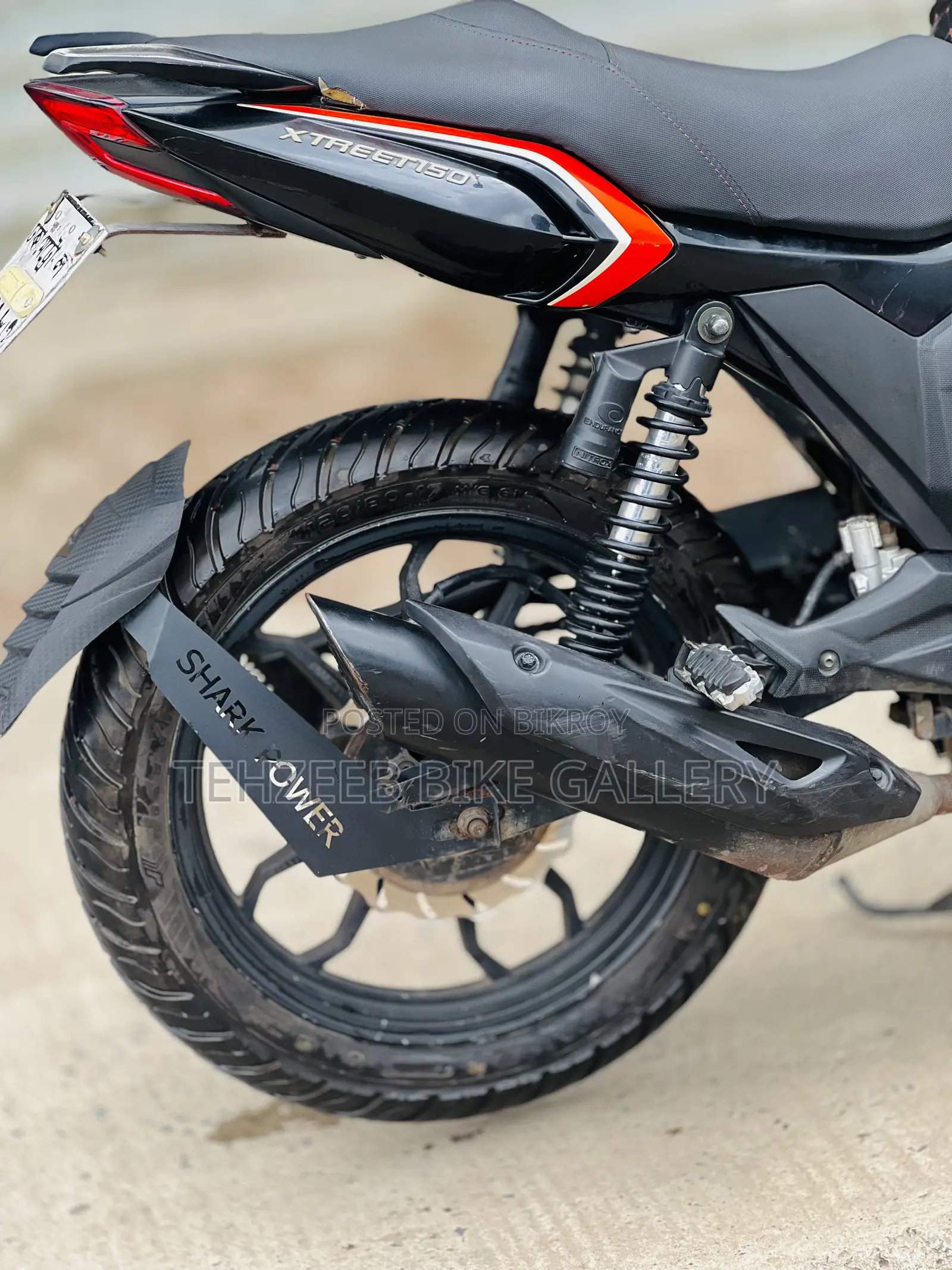 Runner XTREET 150 2021 Black