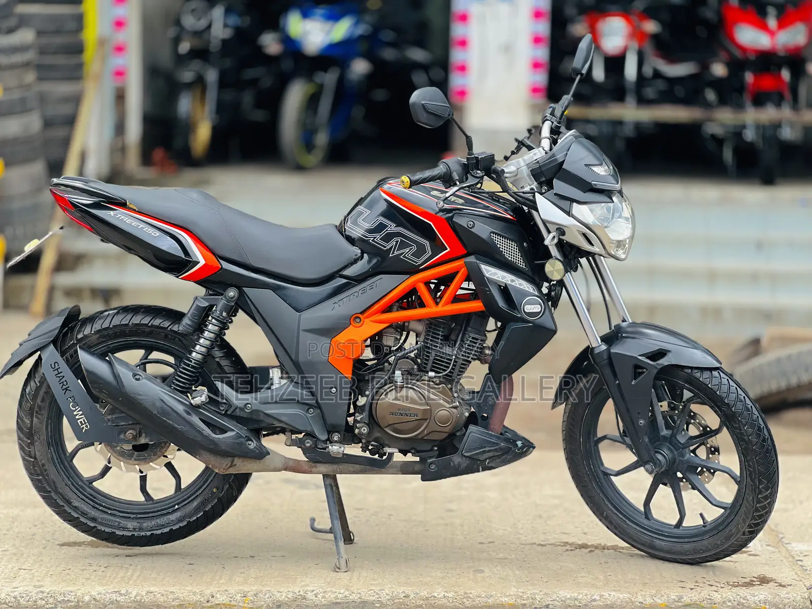 Runner XTREET 150 2021 Black