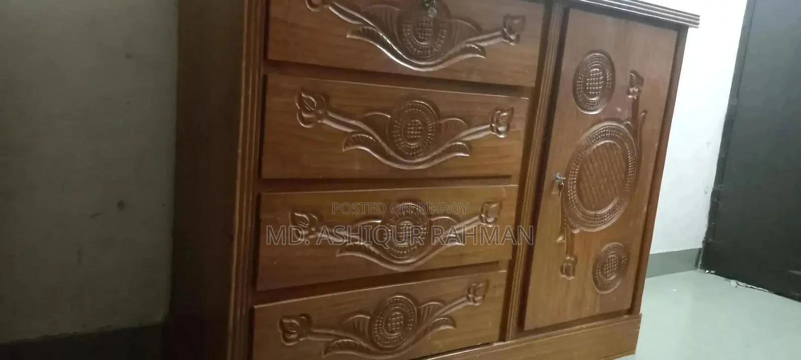 Used Wardrobe
