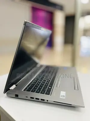 Laptop HP ZBook Fury 16 G9 8GB Intel Core I5 SSD 256GB