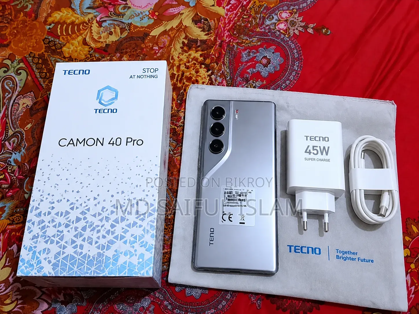 টেকনো ক্যামন ৪০ প্রো ৪জি ২৫৬ জিবি ব্ল্যাক