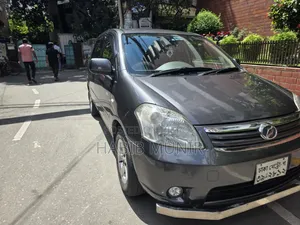 Toyota Raum 2011 Gray