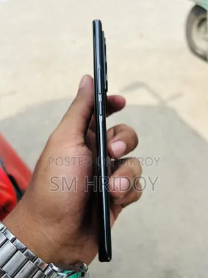 ভিভো ভি২৭ ১২৮ জিবি কালো