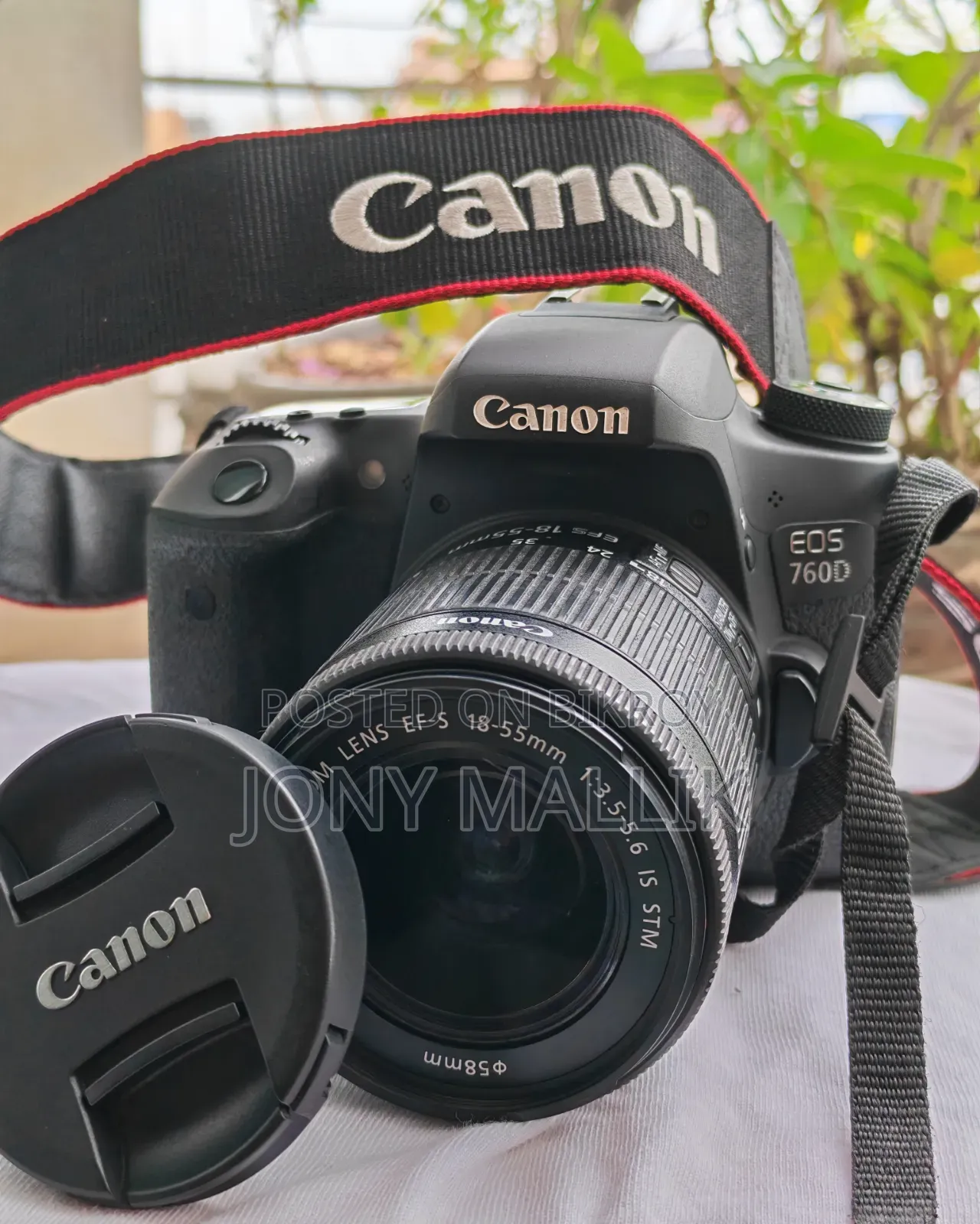 Canon EOS 760D