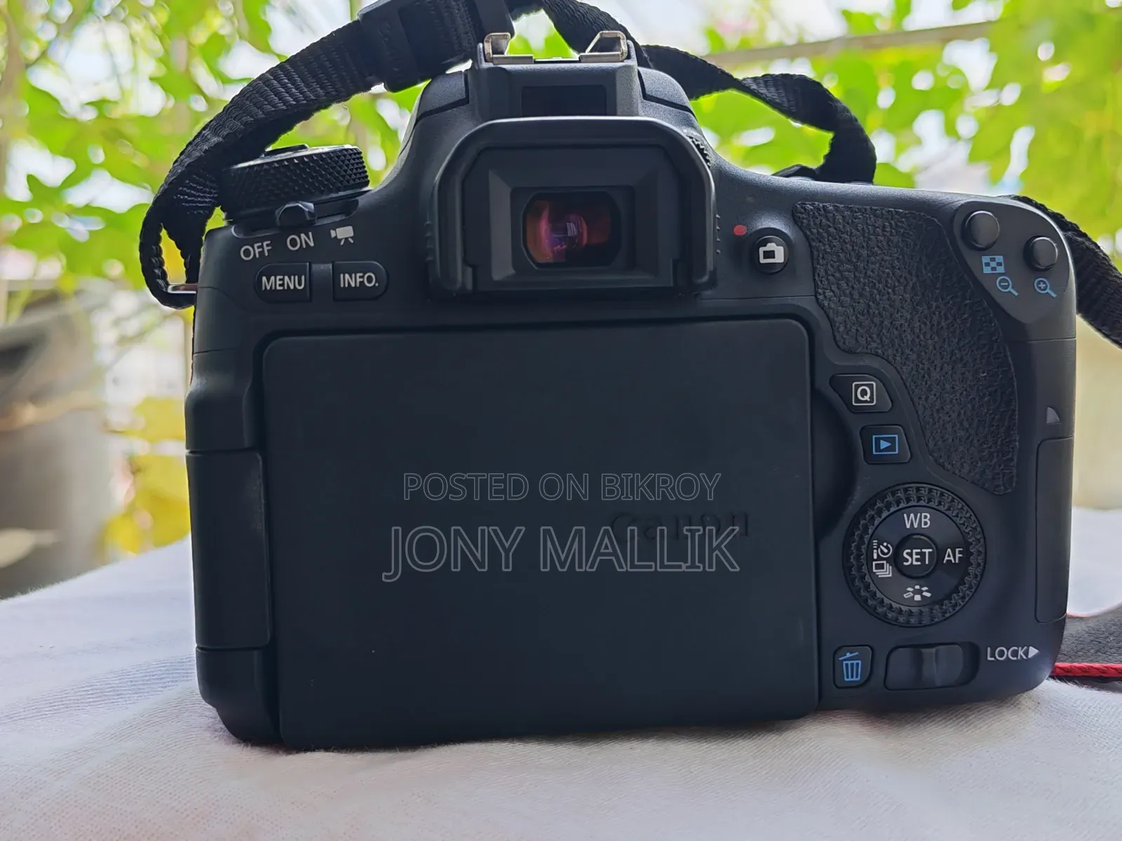 Canon EOS 760D