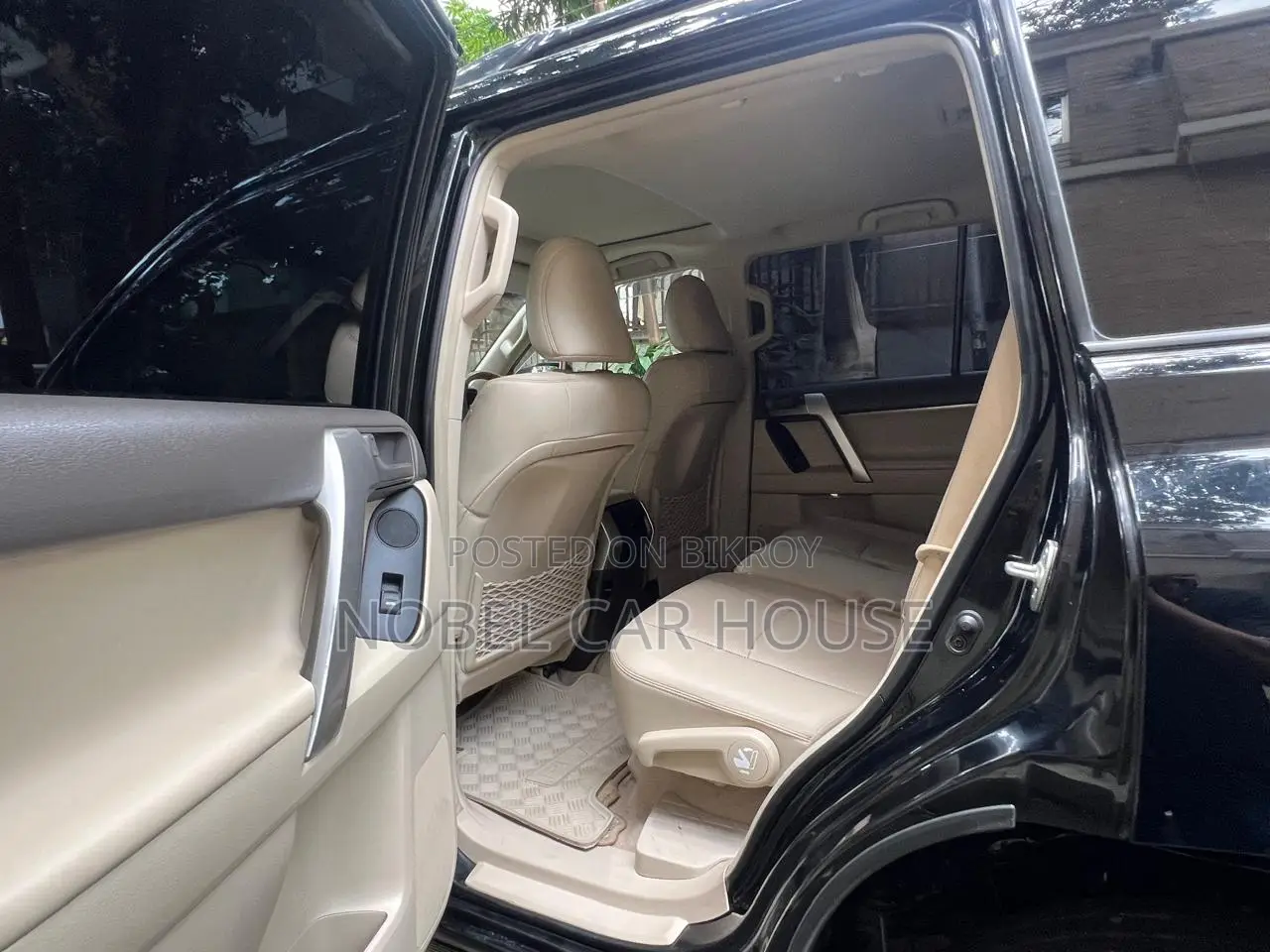 Toyota Land Cruiser Prado 2019 Black