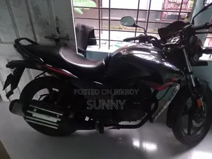 হিরো হাঙ্গার ১৫০আর ডুয়াল ডিস্ক এবিএস ২০১৭ ব্ল্যাক