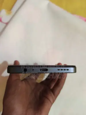 রিয়েলমি নোট ৭০ ১২৮ জিবি ব্ল্যাক