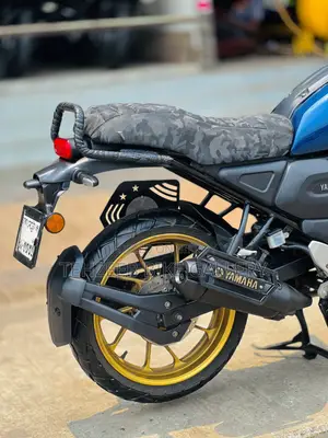 Yamaha FZ-X 2025 Blue