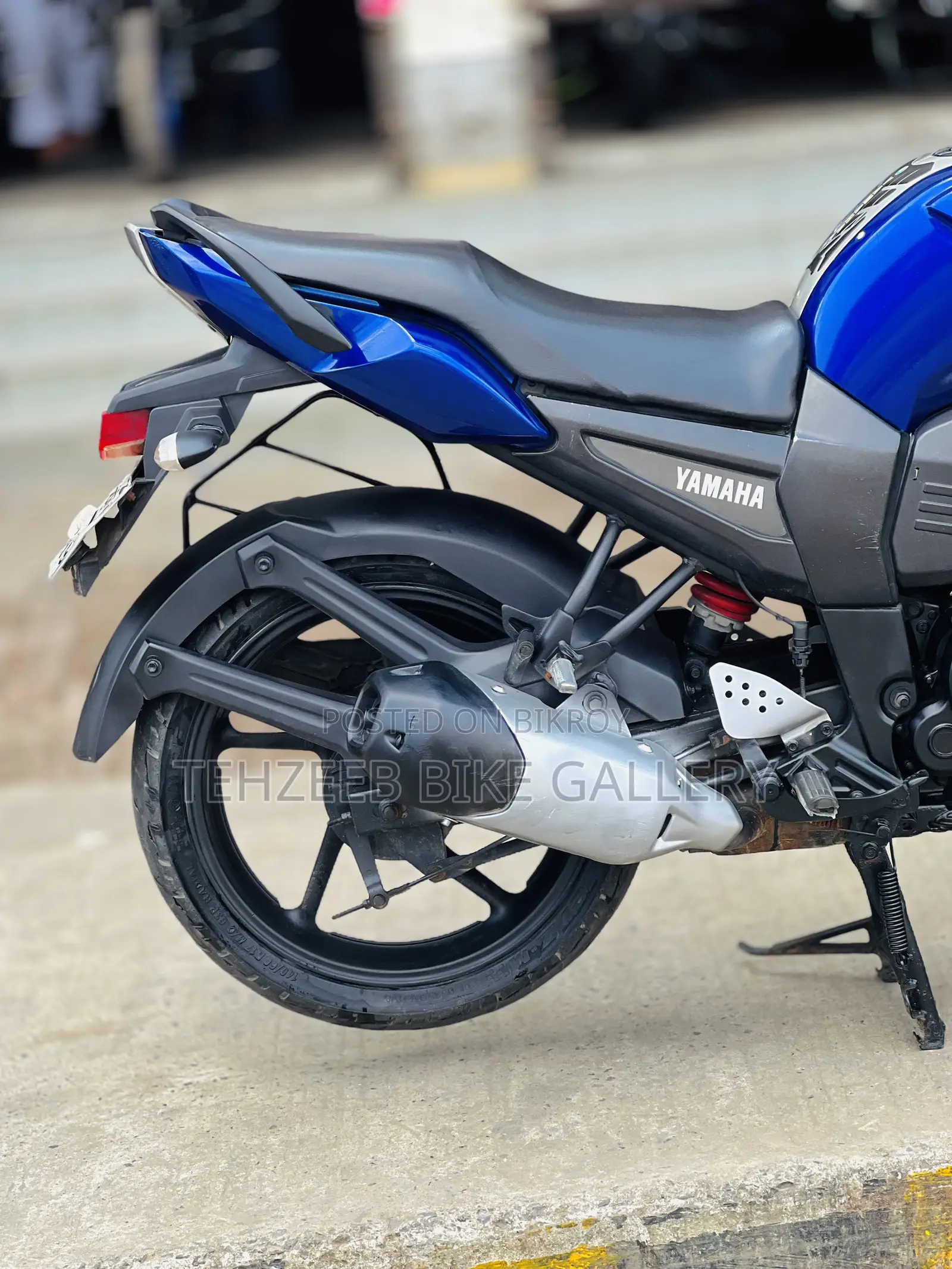 ইয়ামাহা ফাজার ভি১ ২০১৪ ব্লু