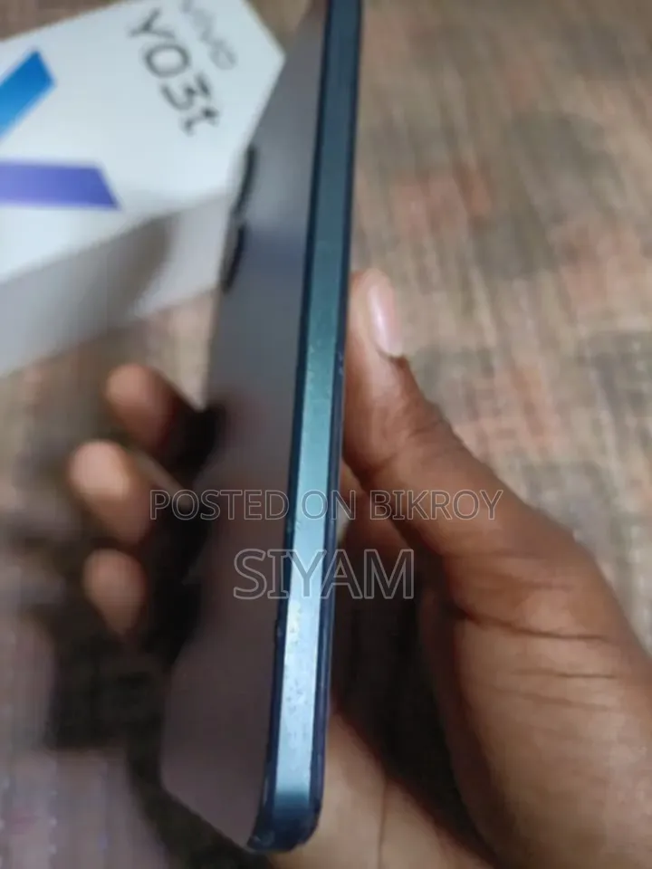 ভিভো ওয়াই০৩টি ৬৪ জিবি পার্পল