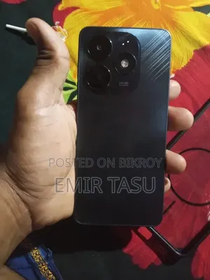 টেকনো স্পার্ক ২০সি ১২৮ জিবি কালো