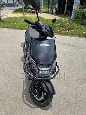 Revoo C32-Y 2025 Black